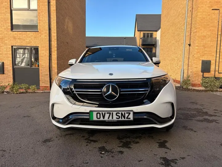 Mercedes-Benz Eqc 2021 photo 2