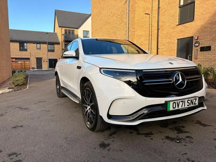 Mercedes-Benz Eqc