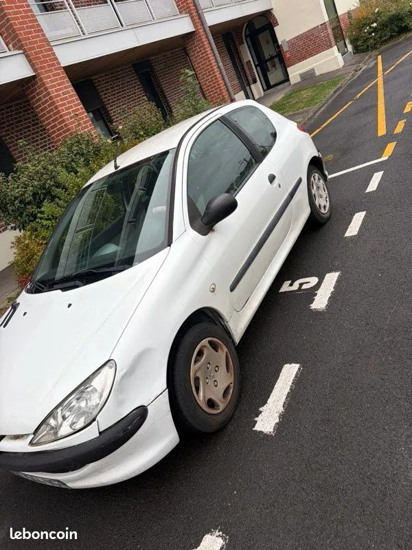 Peugeot 206