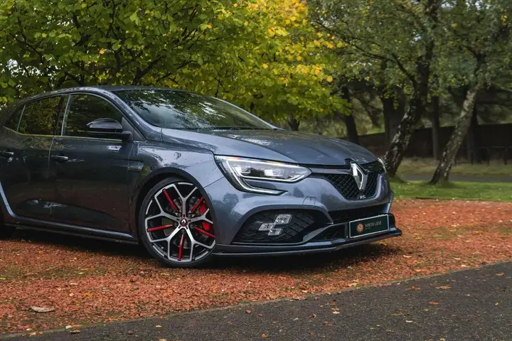 Renault Megane 2019 photo 2