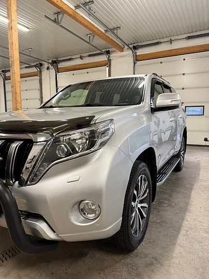 Toyota Land Cruiser 2016 photo 4
