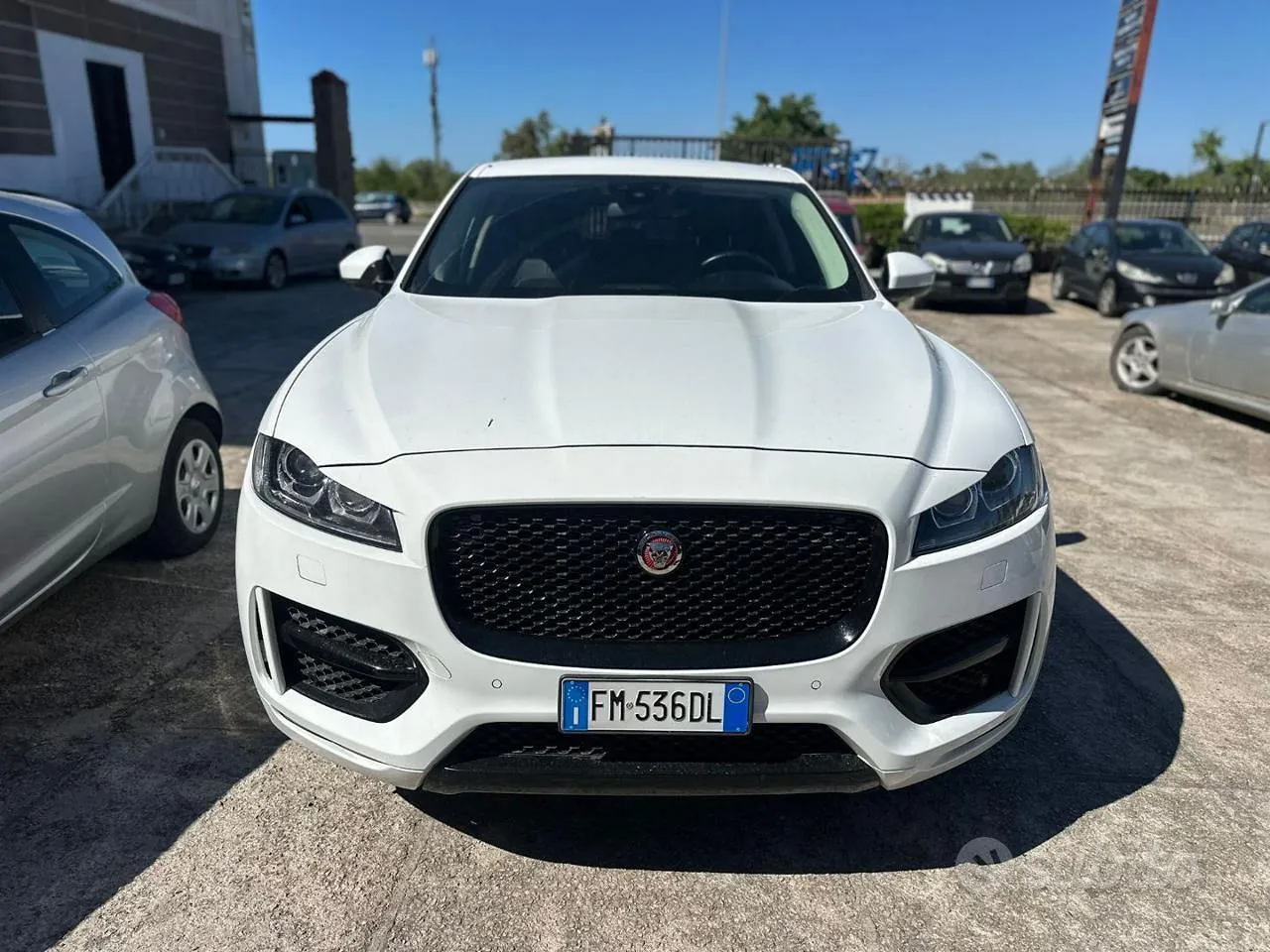 Jaguar F-Pace