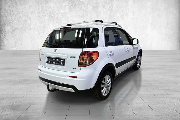 Suzuki Sx4 2012 photo 4