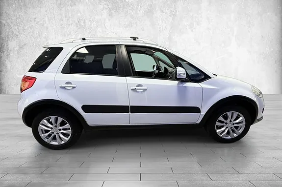 Suzuki Sx4 2012 photo 3