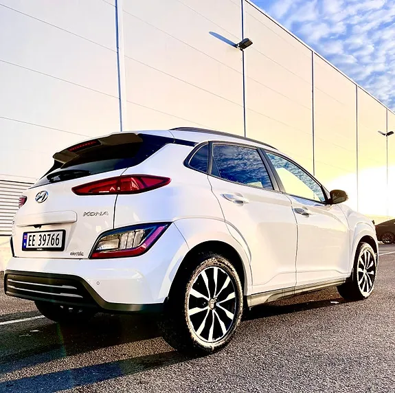 Hyundai Kona 2022 photo 3