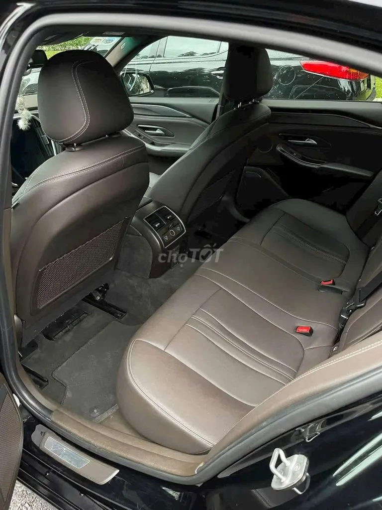 Vinfast Lux A2.0 2022 photo 5