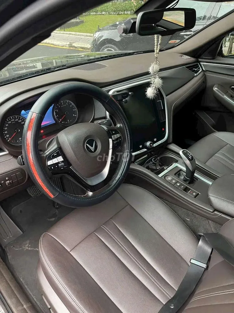 Vinfast Lux A2.0 2022 photo 4