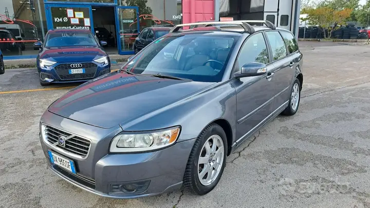 Volvo V50