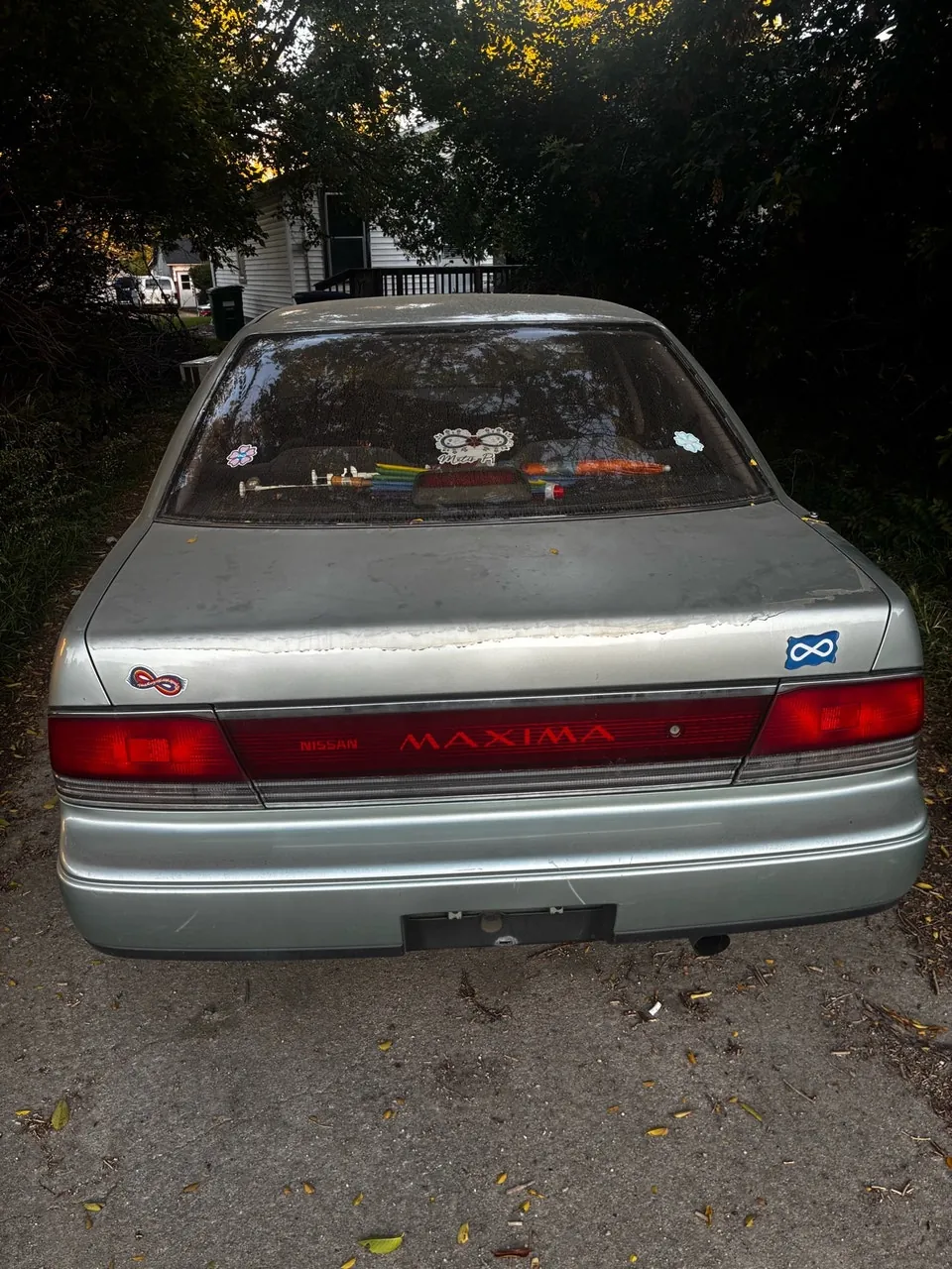 Nissan Maxima 1989 photo 5
