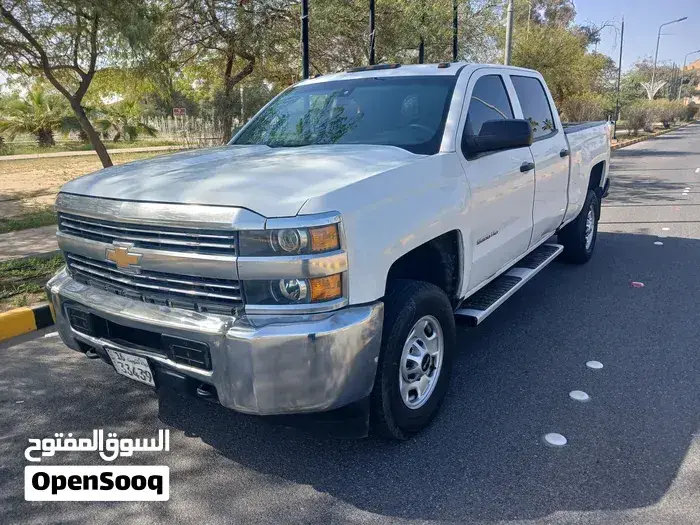 Chevrolet Silverado 2019 photo 2