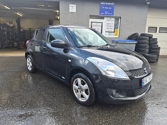 Suzuki Swift 2012 photo 3