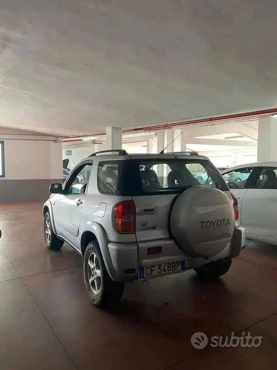Toyota Rav4 2003 photo 4