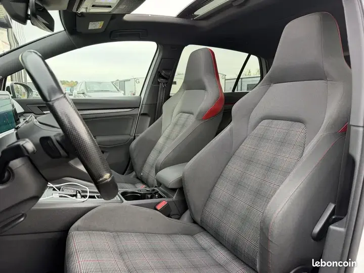 Volkswagen Golf 2021 photo 5