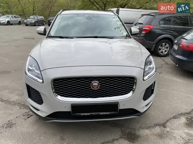 Jaguar E-Pace 2018 photo 3