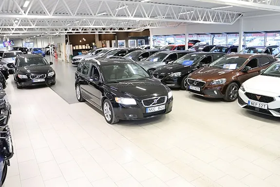 Volvo V50 2010 photo 3