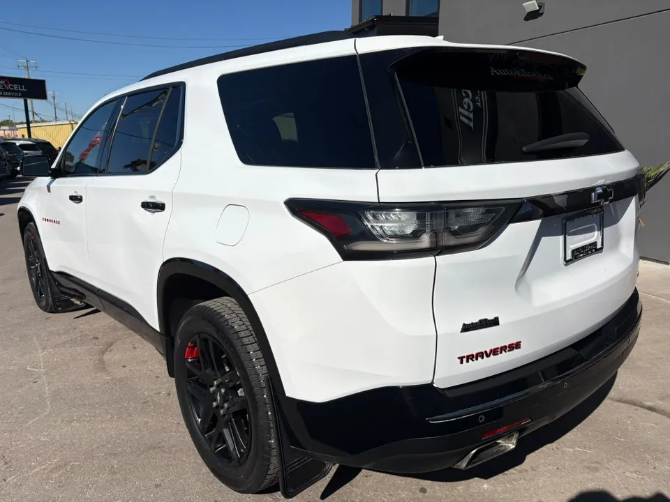 Chevrolet Traverse 2020 photo 3