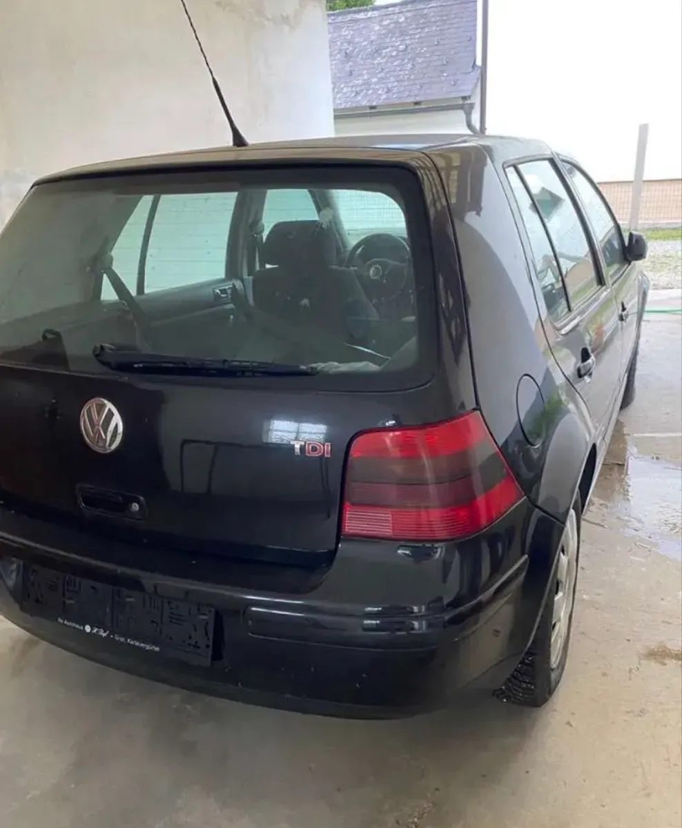Volkswagen Golf 2001 photo 3