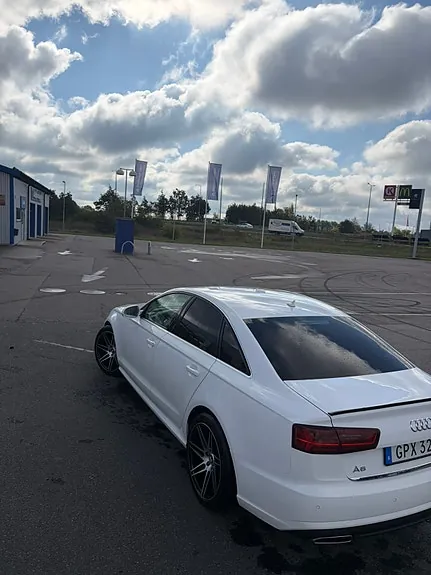 Audi A6 2015 photo 3