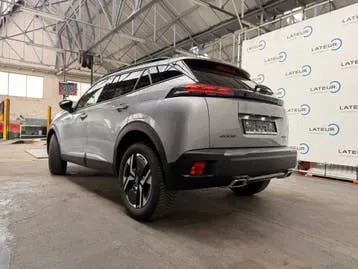 Peugeot 2008 2025 photo 3