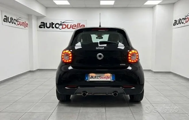 Smart Forfour 2018 photo 5
