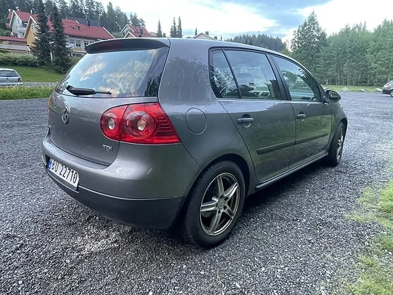 Volkswagen Golf V 2008 photo 4