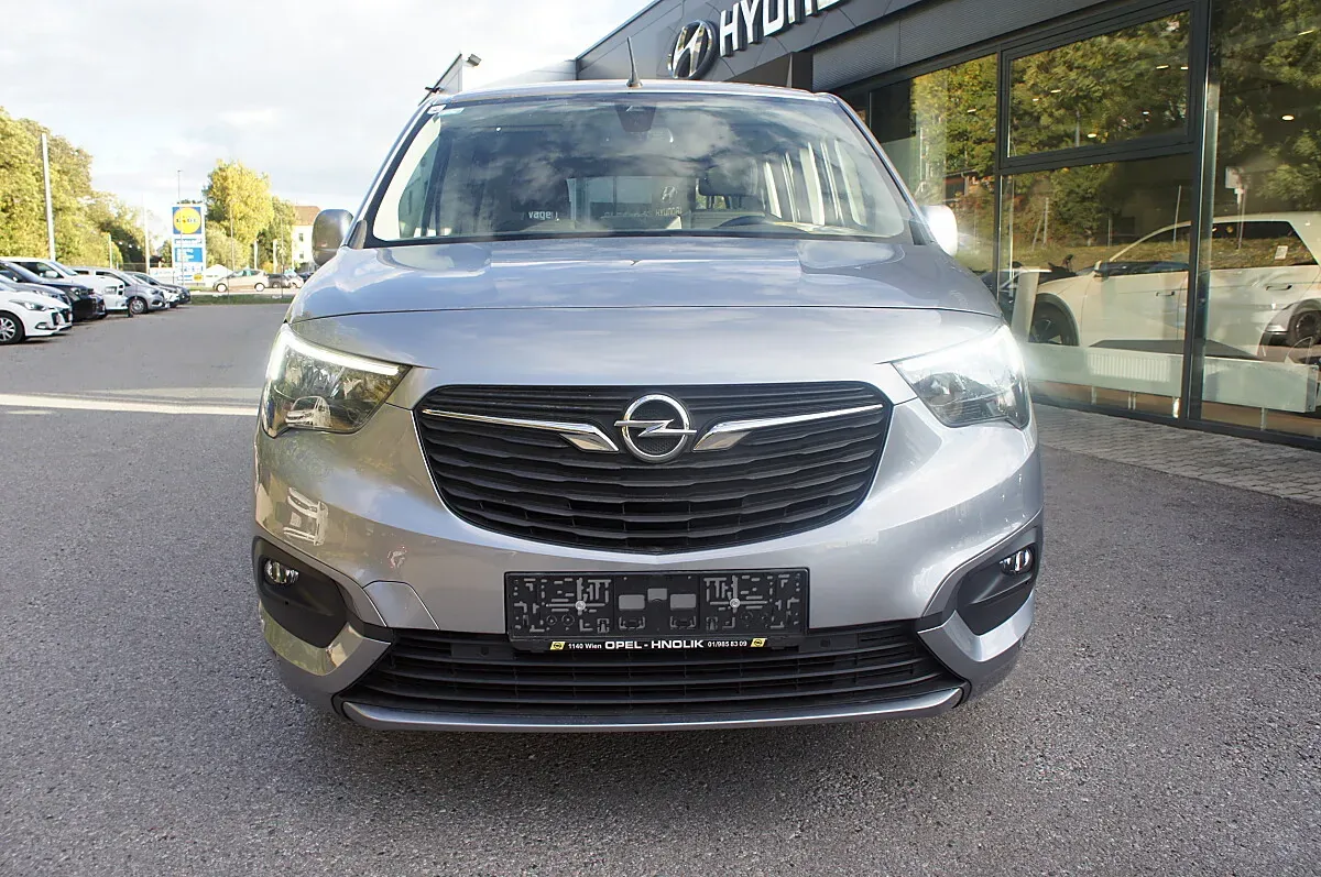 Opel Combo 2019 photo 2