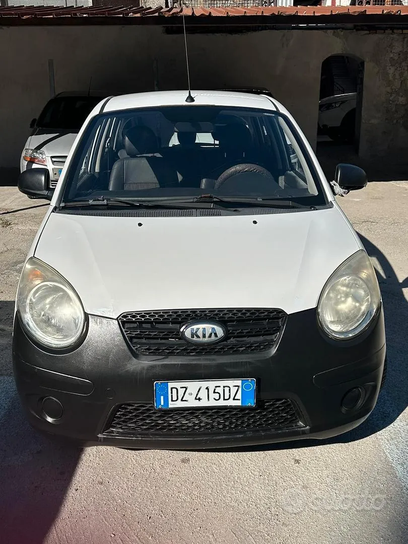 Kia Picanto 2010 photo 2