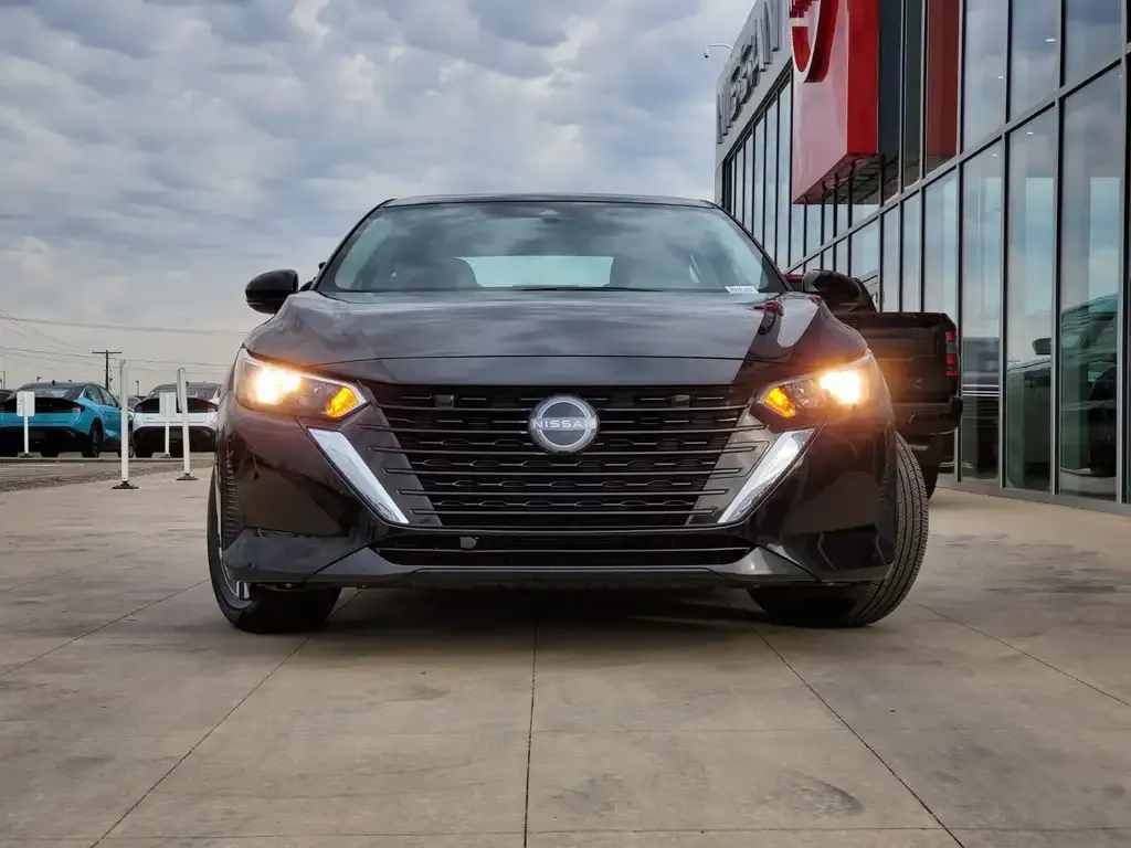 Nissan Sentra 2025 photo 2