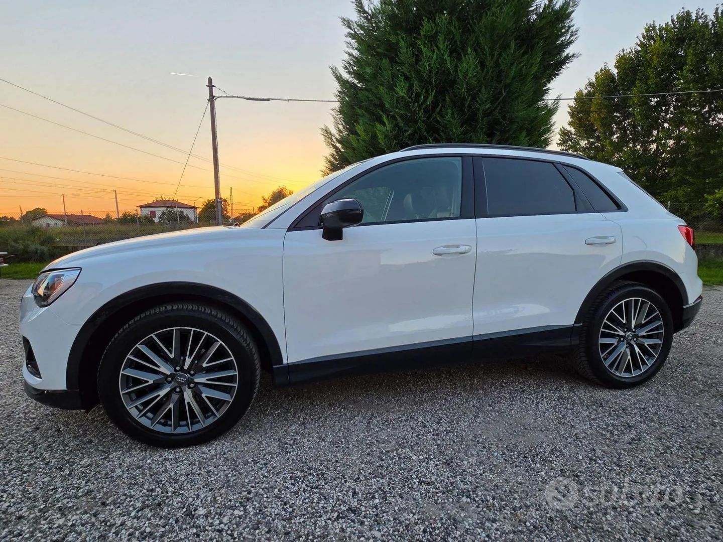 Audi Q3 2022 photo 2