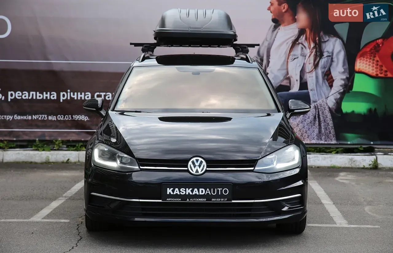 Volkswagen Golf 2018 photo 2