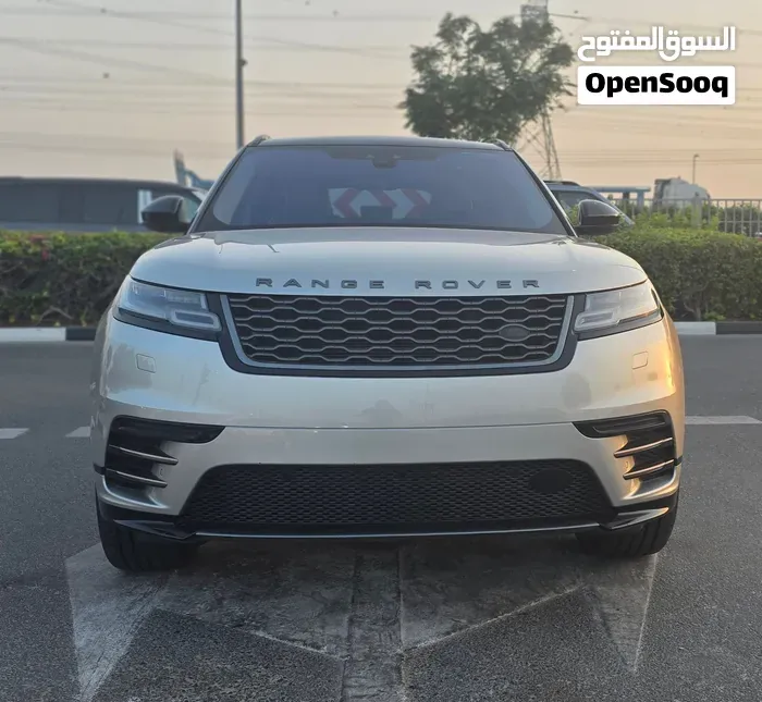 Land Rover Range Rover Velar 2020 photo 3