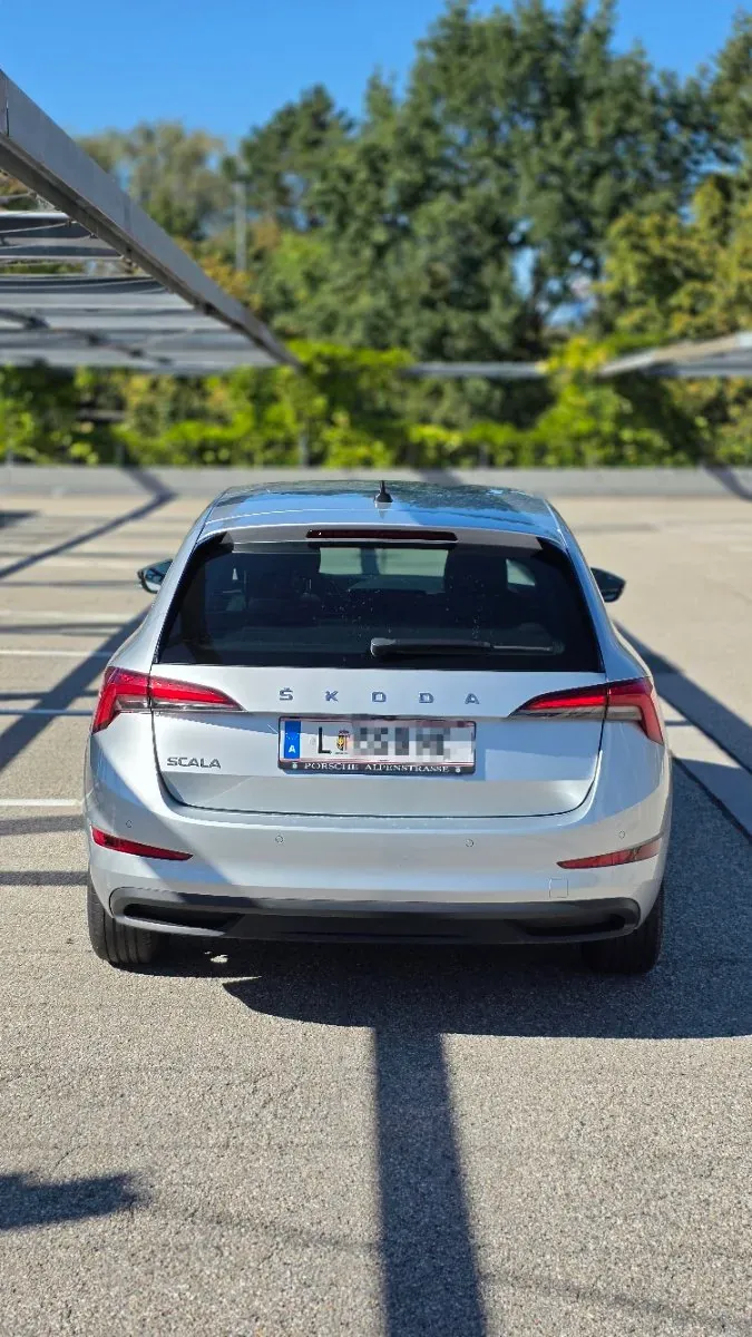 Skoda Scala 2022 photo 2