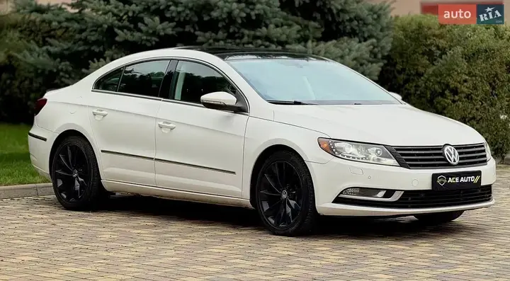 Volkswagen Cc / Passat Cc 2013 photo 3