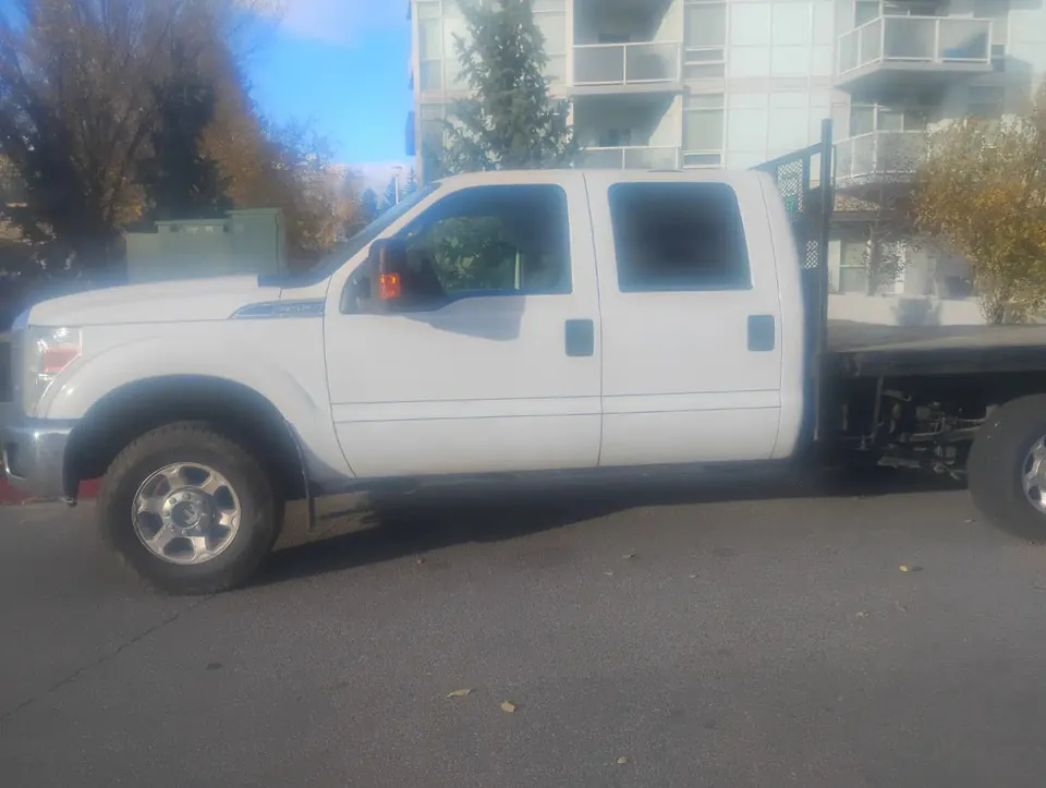 Ford F350 2014 photo 2