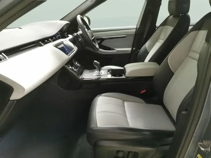 Land Rover Range Rover Evoque 2022 photo 4