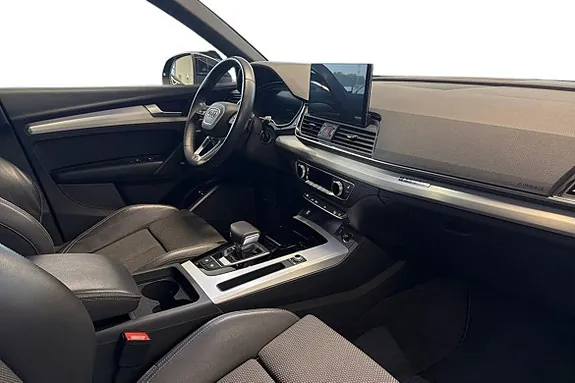 Audi Q5 2023 photo 5