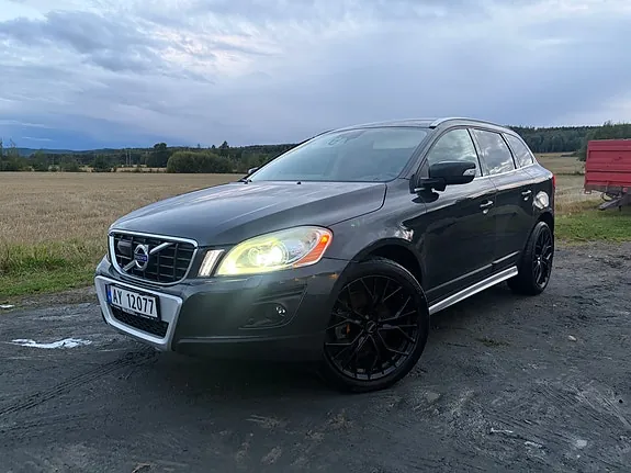 Volvo Xc60 2010 photo 2