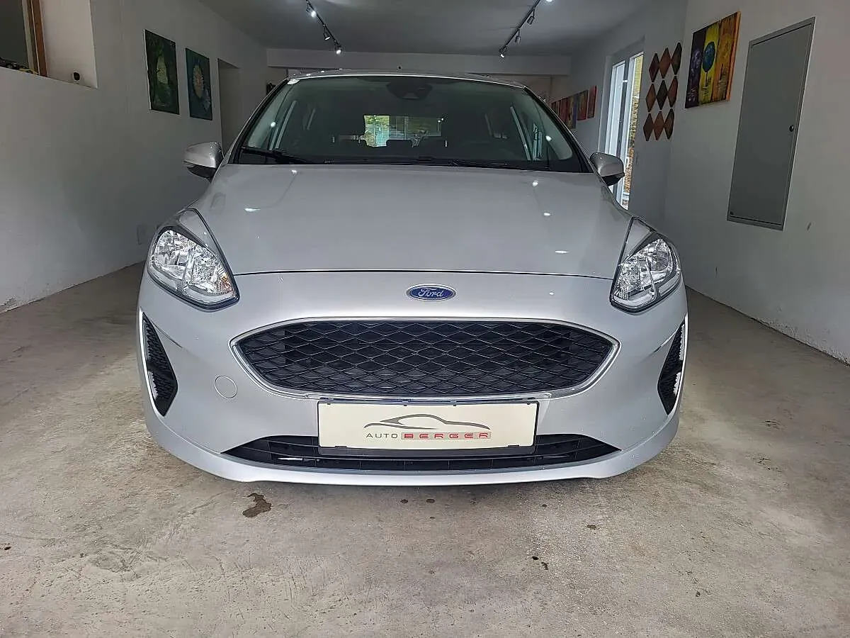Ford Fiesta 2019 photo 2