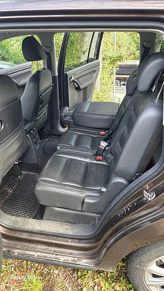 Volkswagen Touran 2011 photo 4