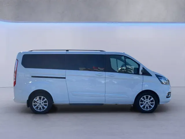 Ford Tourneo Custom 2018 photo 3