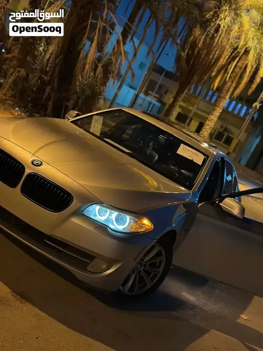BMW 5 Series 2011 photo 4
