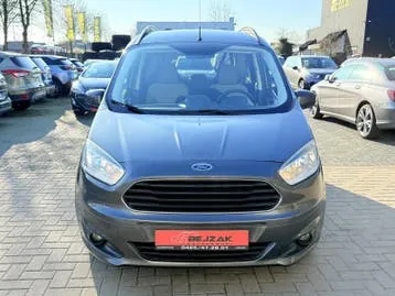 Ford Tourneo Courier 2016 photo 2
