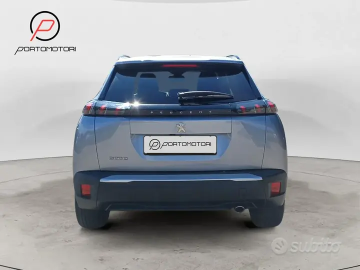 Peugeot 2008 2023 photo 4