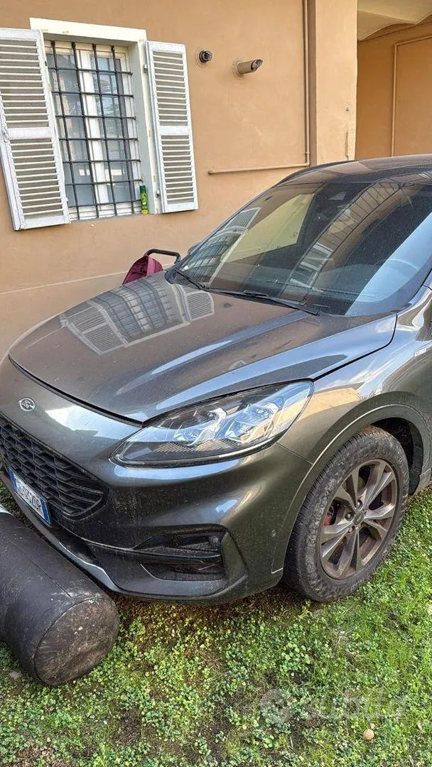 Ford Kuga 2021 photo 4