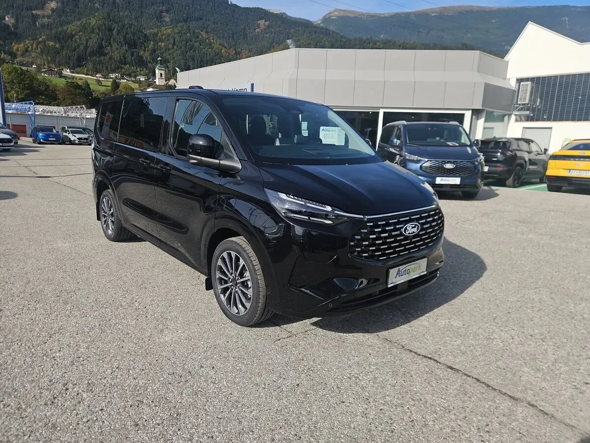 Ford Tourneo photo 3