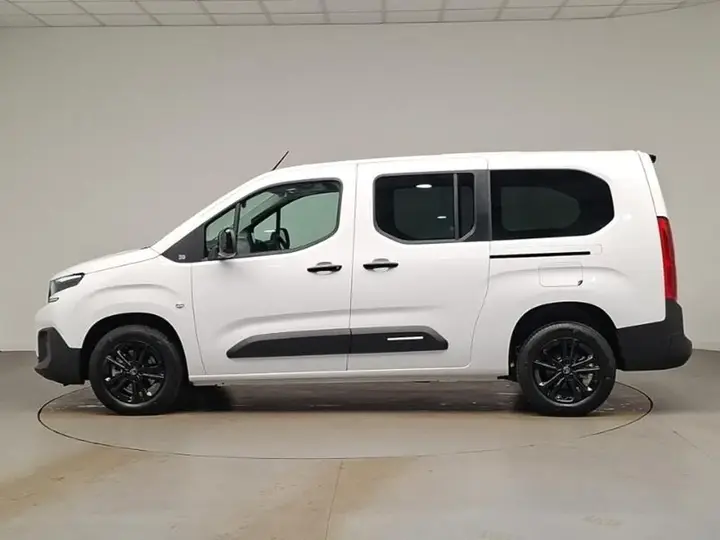 Citroen Berlingo 2026 photo 4