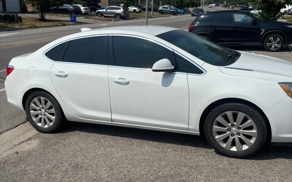 Buick Verano 2016 photo 3