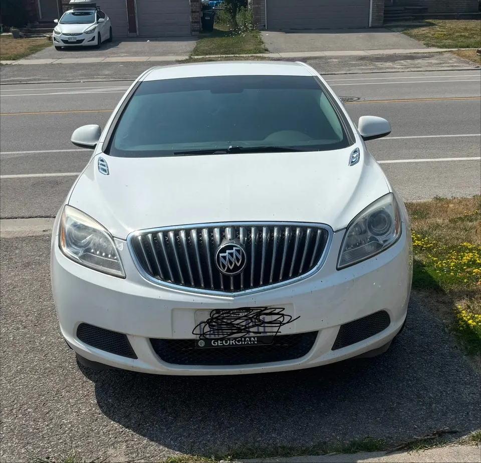 Buick Verano 2016 photo 2
