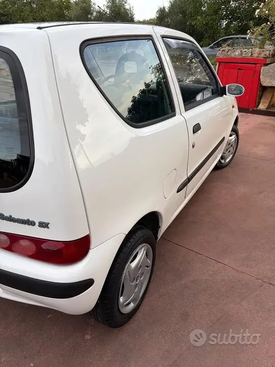 Fiat Seicento 2002 photo 2
