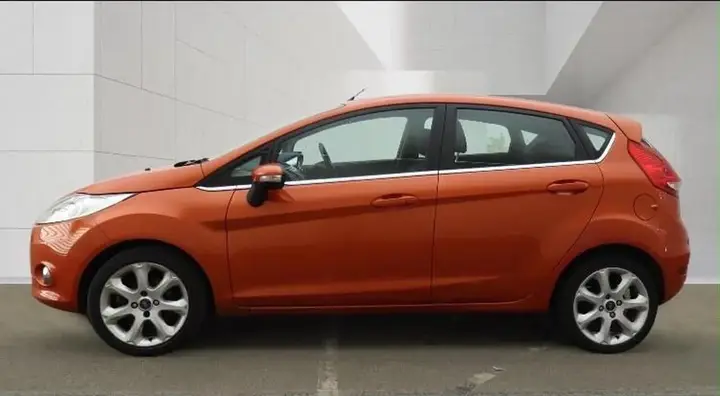 Ford Fiesta 2012 photo 4